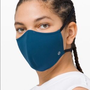 Lululemon face mask